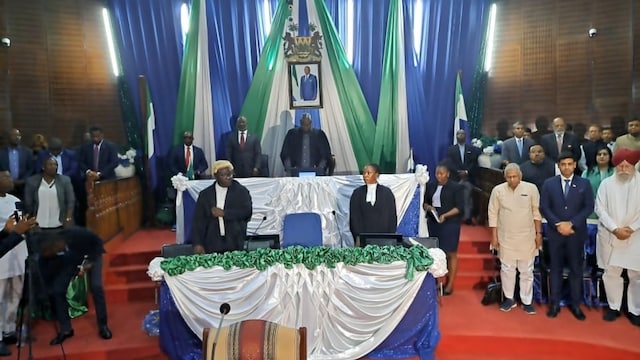 Sierra Leone Parliament observing silence