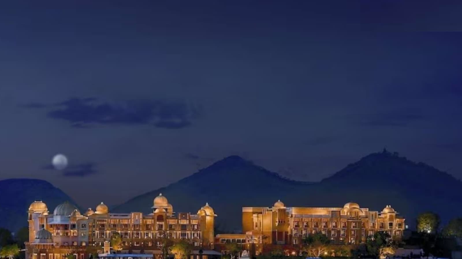 7 Indian Destinations To Visit On A Full Moon Night