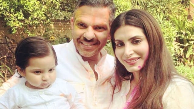 Priya Sachdev, the wife of late businessman Sunjay Kapur, has lived a life that seamlessly blends fashion, family, and fame. A graduate from LSE and a former YRF actress, she now mourns the tragic passing of her husband.