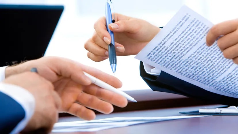 It is important to understand that all heirs - including daughters, whether married or unmarried, have a legal share in their father’s self-acquired property. As per the Hindu Succession (Amendment) Act, 2005, daughters have the same rights as sons in their father’s property. This law is applicable regardless of the marital status of the father or daughter. (News18 Tamil) It is important to understand that all heirs - including daughters, whether married or unmarried, have a legal share in their father’s self-acquired property. As per the Hindu Succession (Amendment) Act, 2005, daughters have the same rights as sons in their father’s property. This law is applicable regardless of the marital status of the father or daughter. (News18 Tamil)