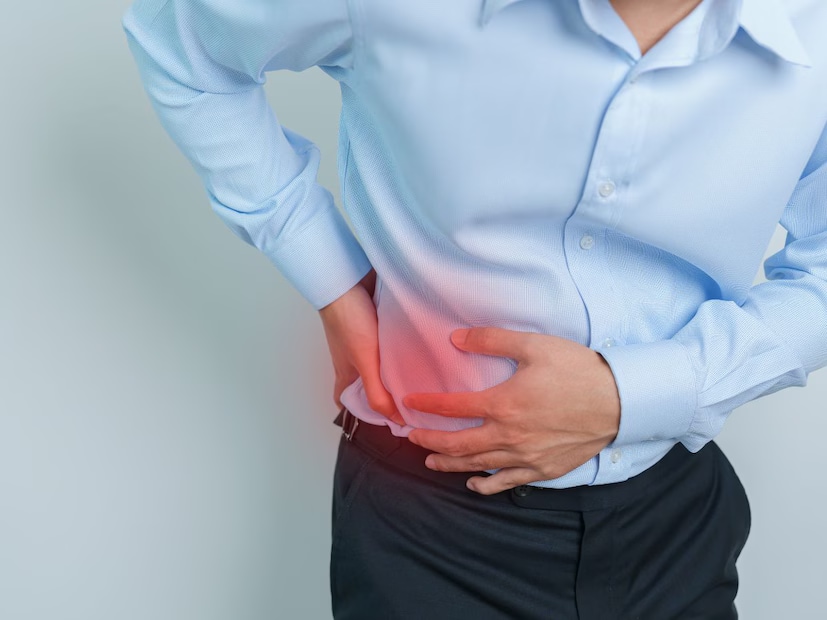 One such sign is breathing difficulty at night. If you feel short of breath or heaviness in the chest after lying down, it may indicate kidney trouble. When the kidneys do not remove excess fluid, it can build up in the lungs, causing difficulty breathing. This is common in people with chronic kidney issues and can also be mistaken for heart problems. Either way, it should not be ignored. (News18 Telugu) One such sign is breathing difficulty at night. If you feel short of breath or heaviness in the chest after lying down, it may indicate kidney trouble. When the kidneys do not remove excess fluid, it can build up in the lungs, causing difficulty breathing. This is common in people with chronic kidney issues and can also be mistaken for heart problems. Either way, it should not be ignored. (News18 Telugu)