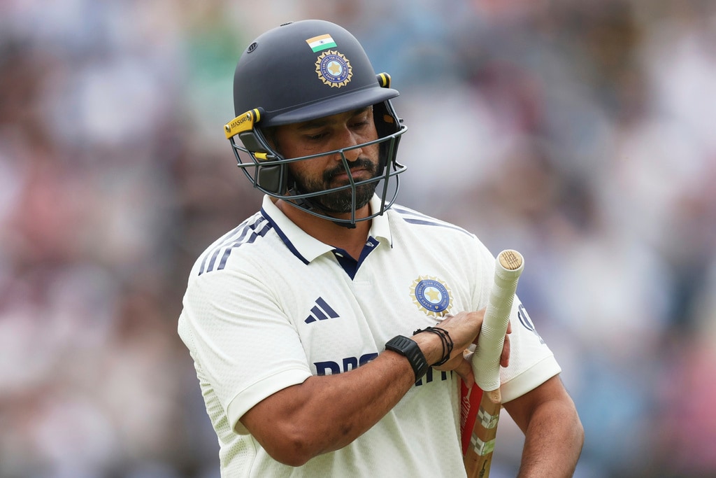 India's Karun Nair reacts as he walks off the field after losing his wicket on day two of the first cricket test match between England and India at Headingley in Leeds, England, Saturday, June 21, 2025, (AP Photo/Scott Heppell) India's Karun Nair reacts as he walks off the field after losing his wicket on day two of the first cricket test match between England and India at Headingley in Leeds, England, Saturday, June 21, 2025, (AP Photo/Scott Heppell)