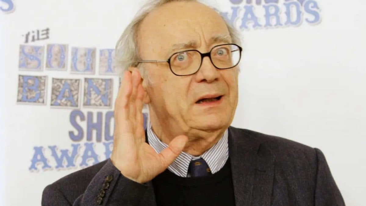 Alfred Brendel, World-Famous Pianist Known For Beethoven, Dies At 94