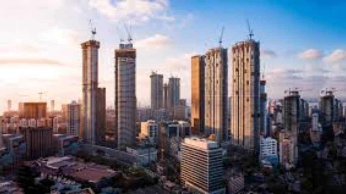 Why Experts Think Gurugram Real Estate Market Will Soon ‘Collapse Like A House Of Cards’