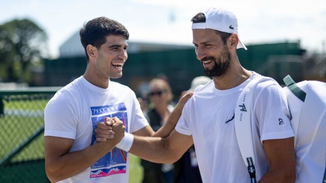 Carlos Alcaraz and Novak Djokovic at Wimbledon practice (X)
