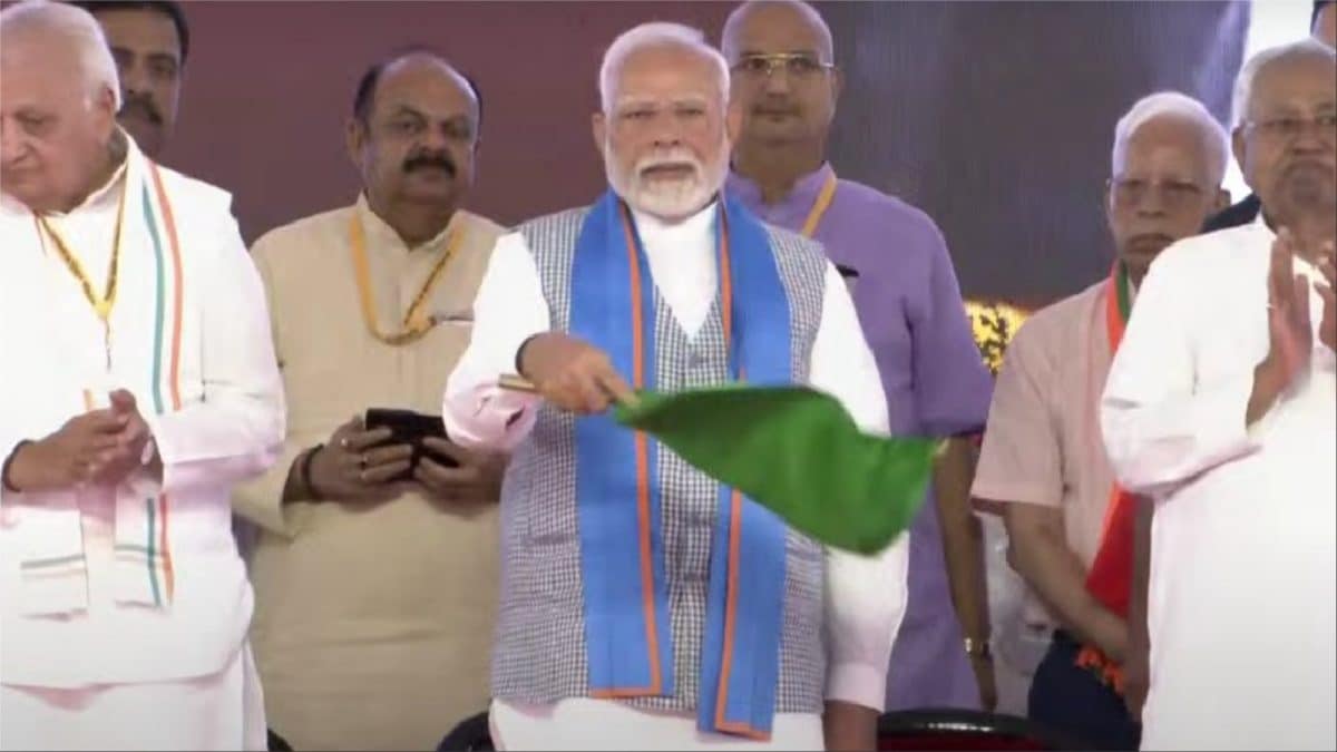 PM Modi Inaugurates, Lays Foundation Stones For Projects Worth Over Rs 5,900 Cr In Bihar