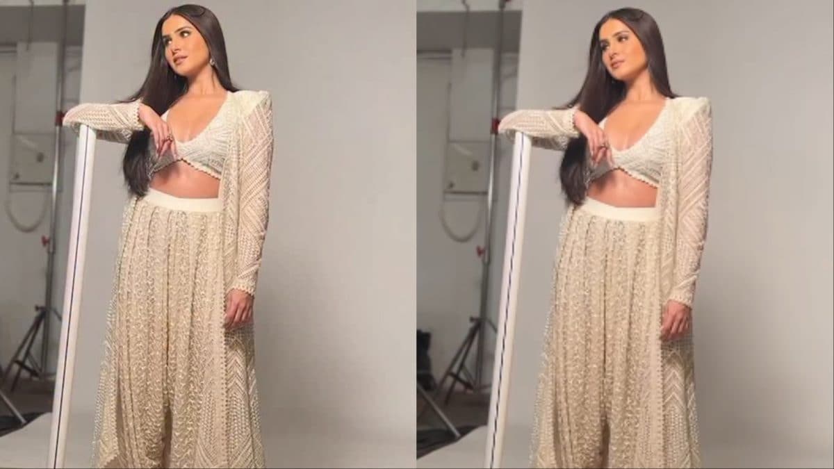 Tara Sutaria’s Beaded Dhoti Set Reinvents Ethnicwear With A Modern Twist | Lifestyle News