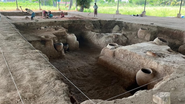 After the first two excavations, Tamil Nadu state department of Archaeology took over from ASI at Keeladi in 2017.(X)