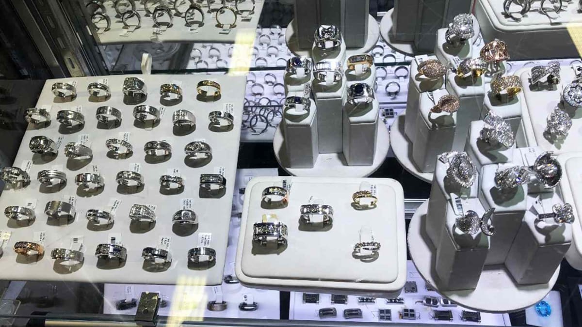 No Guns, No Witnesses And $100 Million Gone: How 7 Men Pulled Off US' Biggest Jewellery Heist