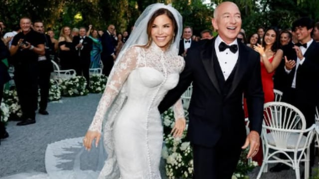 Bezos and Sanchez, a former news anchor and entertainment reporter, celebrated their nuptials with guests (Instagram)