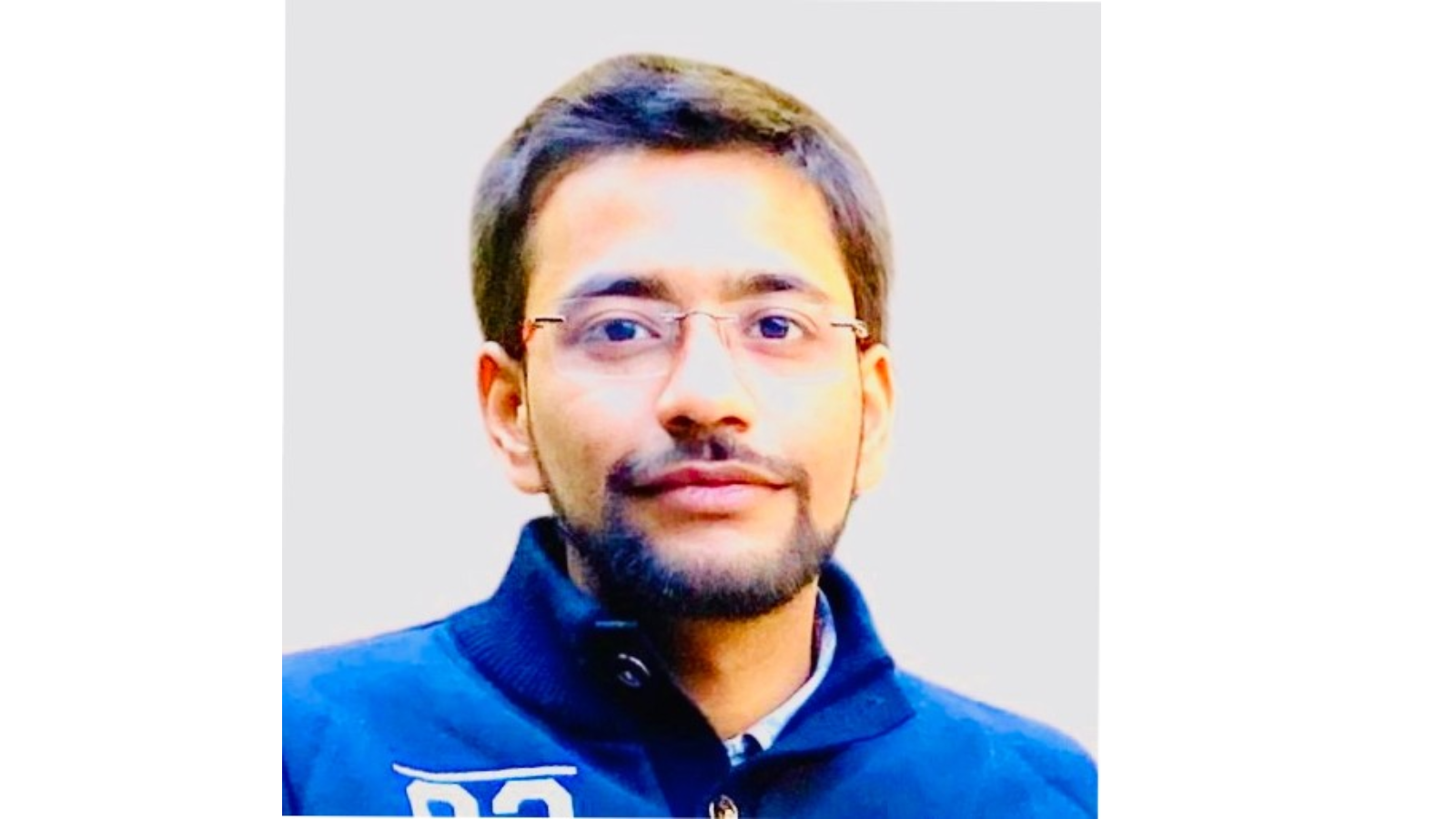 authorimg
