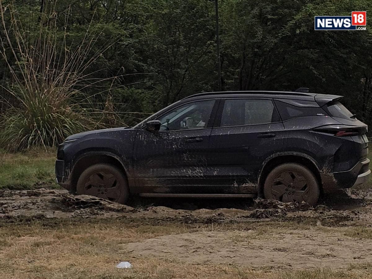 Tata Harrier Electric. (Photo: Shahrukh Shah/ News18) Tata Harrier Electric. (Photo: Shahrukh Shah/ News18)
