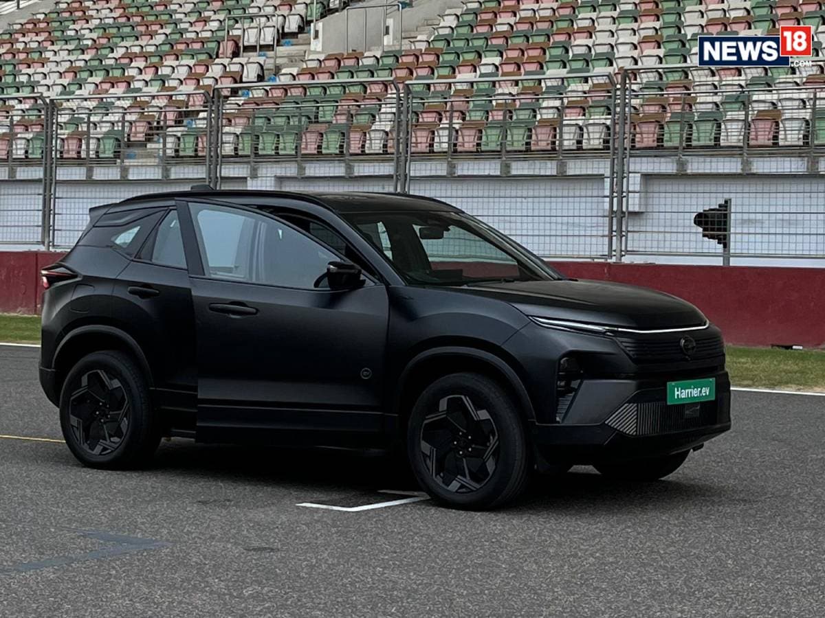Tata Harrier Electric. (Photo: Shahrukh Shah/ News18) Tata Harrier Electric. (Photo: Shahrukh Shah/ News18)