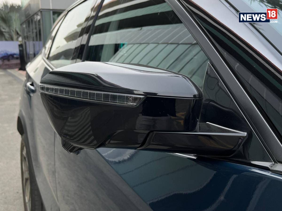 Tata Harrier Electric. (Photo: Shahrukh Shah/ News18) Tata Harrier Electric. (Photo: Shahrukh Shah/ News18)