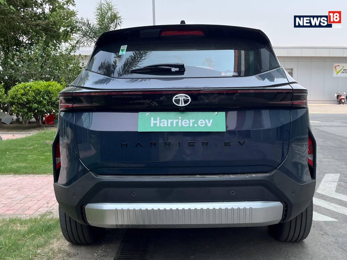 Tata Harrier Electric. (Photo: Shahrukh Shah/ News18) Tata Harrier Electric. (Photo: Shahrukh Shah/ News18)