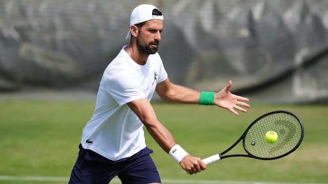Novak Djokovic practicing at Wimbledon (AP)