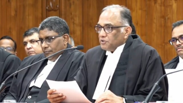 Kerala High Court Justice PB Suresh Kumar. (Screengrab via YouTube/PB Suresh Kumar/@keralahighcourt8758)