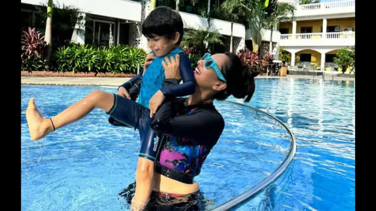 This Television Star Eloped At 15, Divorced After 9 Years, And Became A Mum Before Remarrying This Television Star Eloped At 15, Divorced After 9 Years, And Became A Mum Before Remarrying