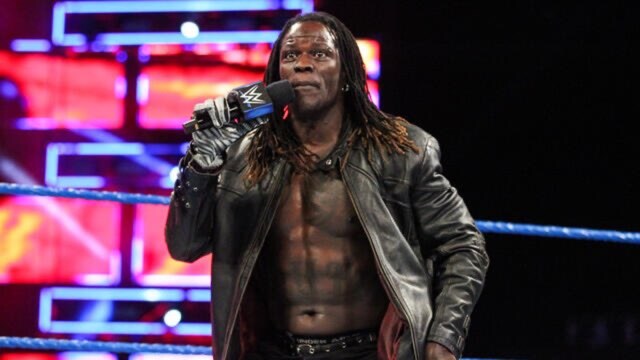 WWE Superstar R-Truth (X)