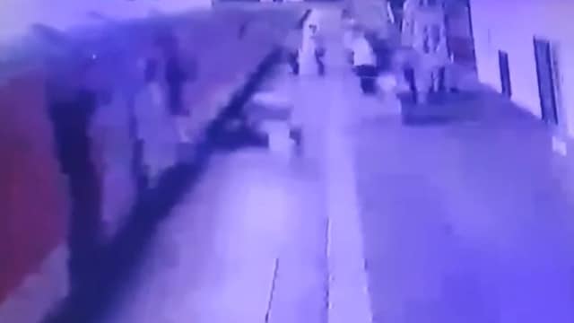 RPF constable saves passenger's life in Mumbai