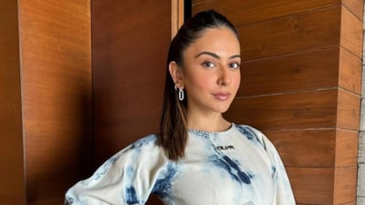 Rakul Preet Singh follows a balanced diet, allowing cheat meals on Sundays.