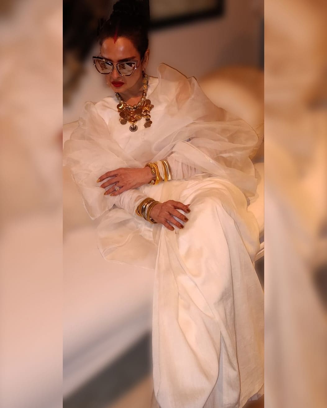 Rekha in saree Rekha in saree