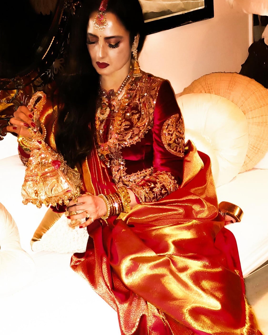 Rekha in saree Rekha in saree