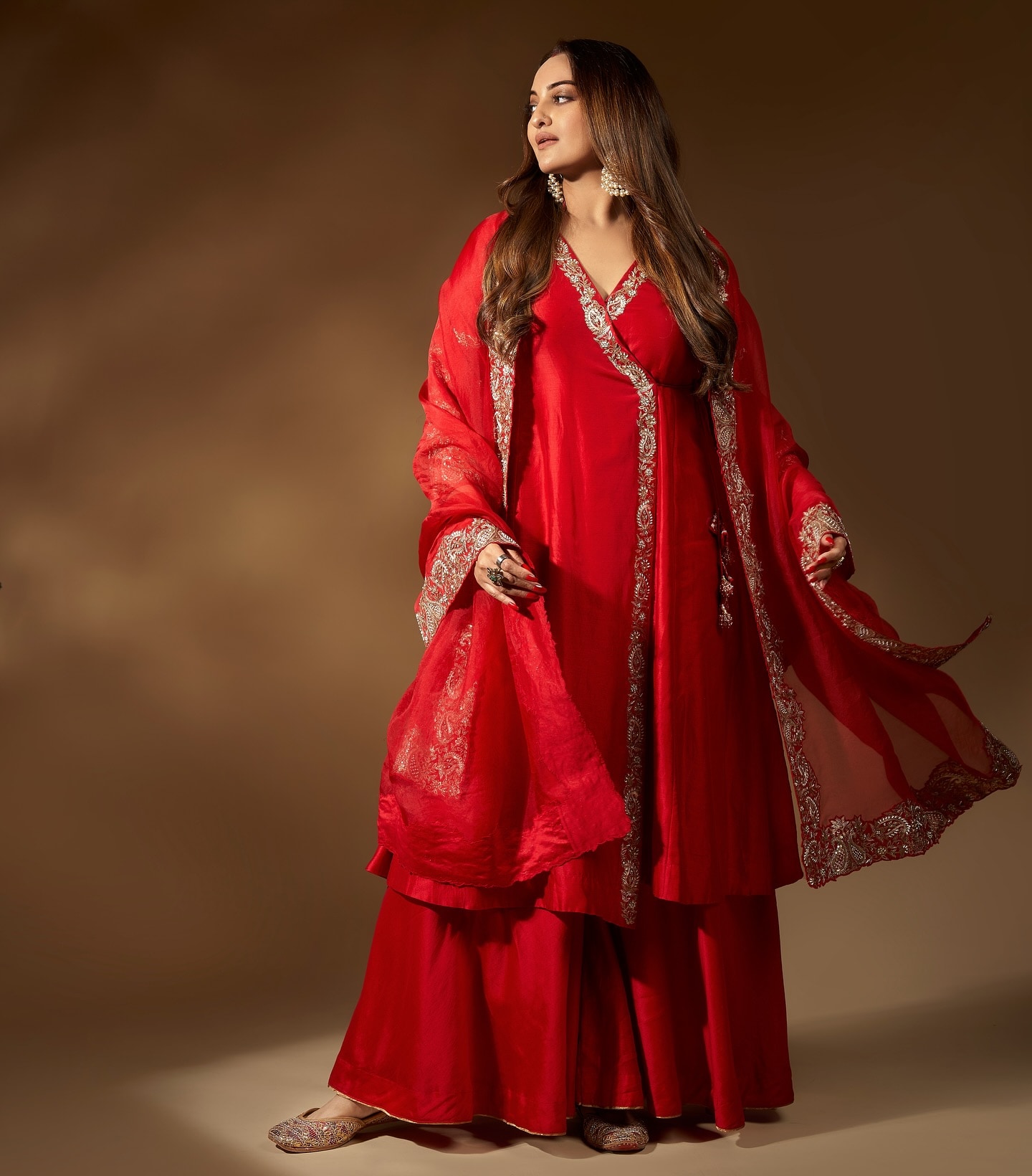 Sonakshi Sinha Sonakshi Sinha