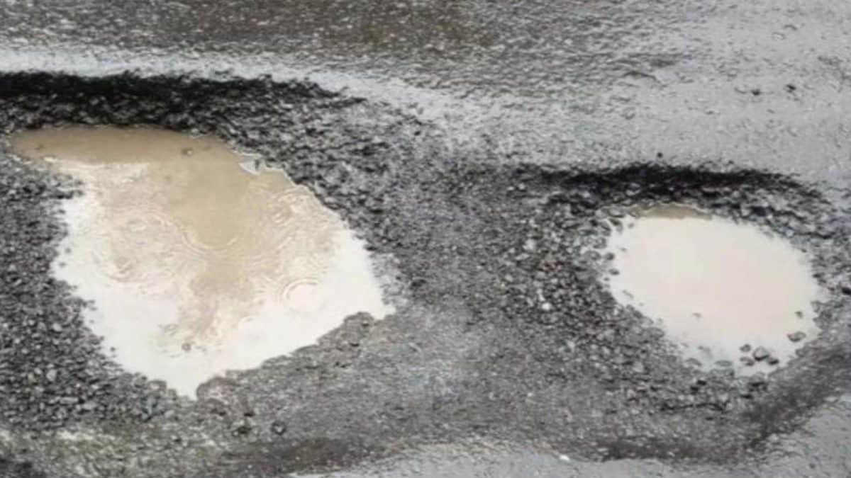 Amid Pune Rains, Couple’s Bike Skids Due To Pothole. Two Men Rush To Help But...