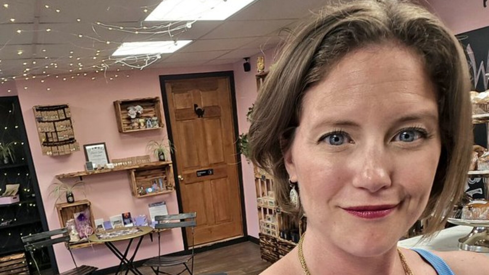 Author's Empty Book Event Turns into Online Success
