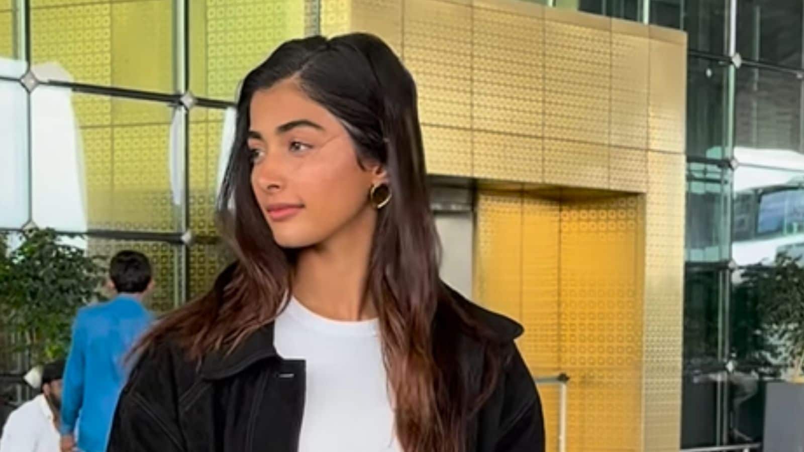 Pooja Hegde Spotted at Airport, Rocks White Tee and Jeans