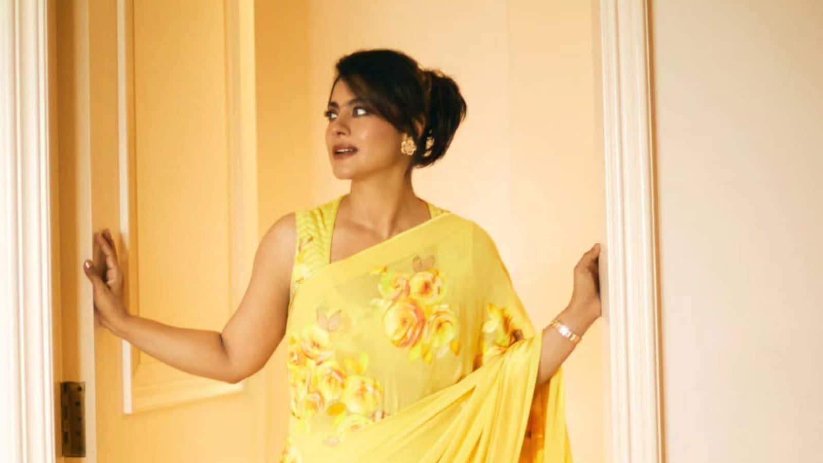 Kajol Stuns in Yellow Saree During 'Maa' Promotion