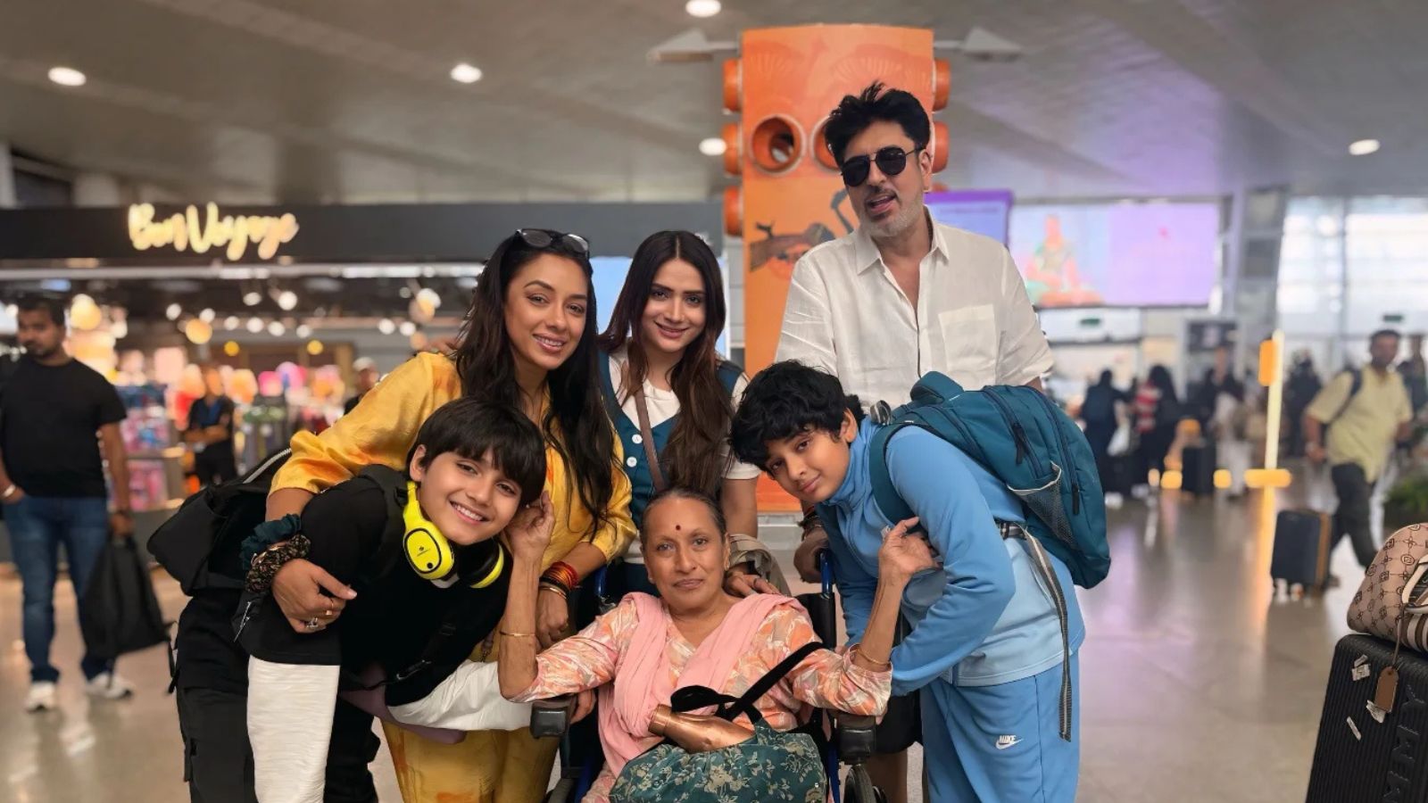 Rupali Ganguly Enjoys Family Vacation After 'Anupamaa' Filming