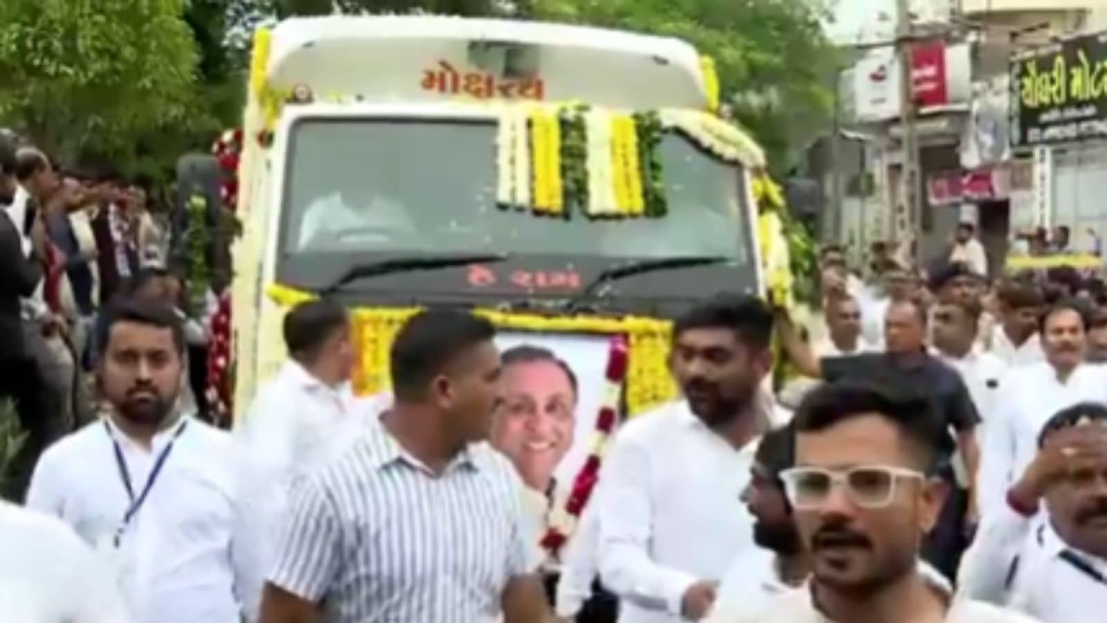 Vijay Rupani's Last Rites Held With State Honors After Air Crash