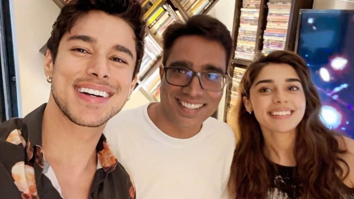 Fans Manifest Jab Mila Tu 2 After Seeing Pratik Sehajpal And Eisha Singh’s Photo Fans Manifest Jab Mila Tu 2 After Seeing Pratik Sehajpal And Eisha Singh’s Photo