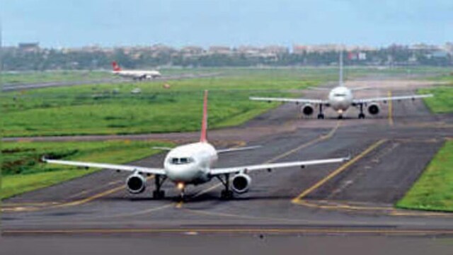 Mumbai Airport | Image/PTI (File)
