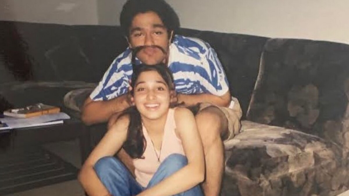 Tamannaah Bhatia Wishes Brother Anand 'Pupu' Happy Birthday