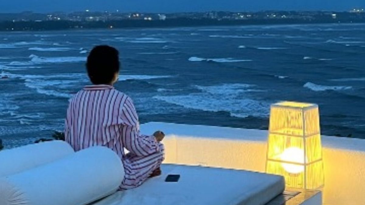 Hina Khan Shares Goa Getaway Photos with Husband Rocky