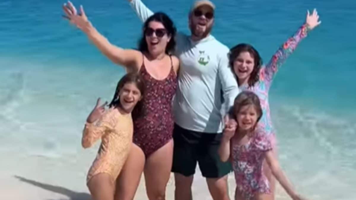 This Couple Is ‘Worldschooling’ Their 3 Kids Across 40 Countries
