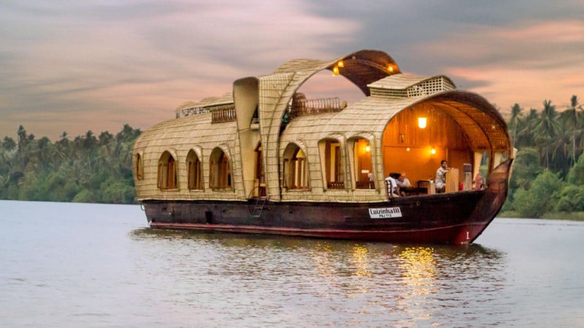 Frustrated By Soaring Real Estate Prices, Man Considers Living In Houseboat