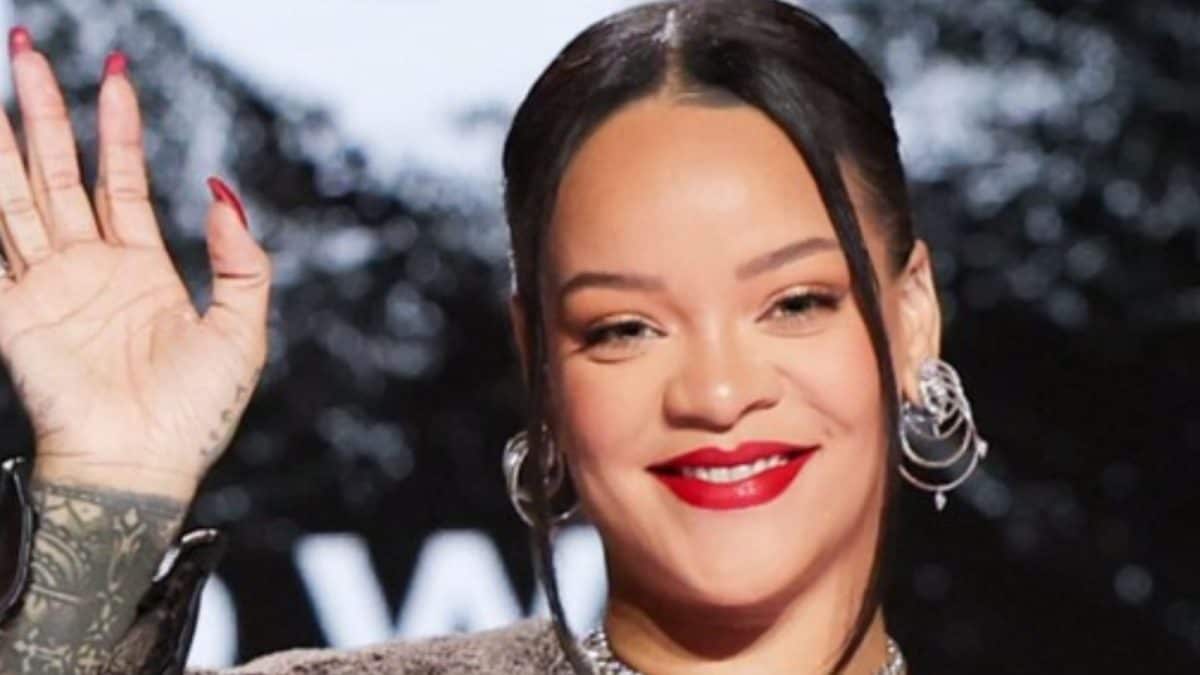Rihanna’s Front-Row Glow Up With Son Is The Cutest Scene From Paris Fashion Week