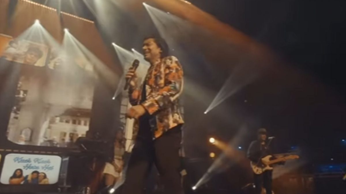 Shaan Pays Tribute to Shah Rukh Khan with "Yeh Dil Deewana"