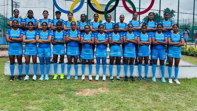  Hockey India)