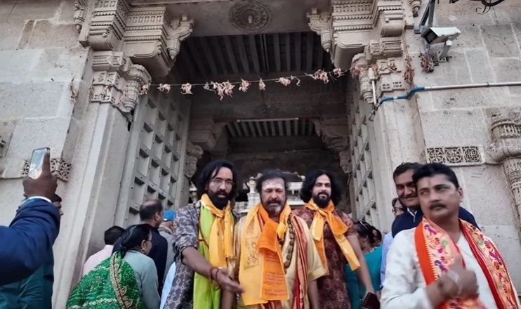 Vishnu Manchu Jyotirlinga visits Vishnu Manchu Jyotirlinga visits