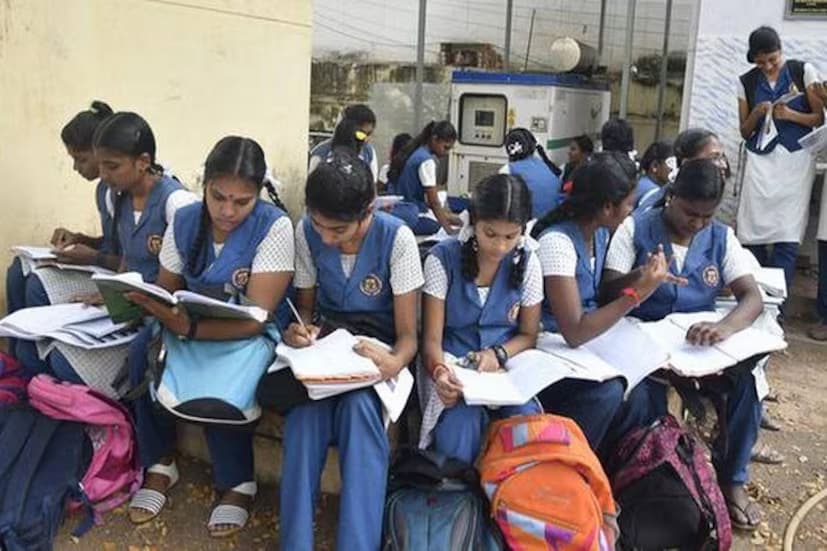 A weekly joint physical exercise session for all students must also be organised after school hours, as per the new instructions. (News18 Tamil) A weekly joint physical exercise session for all students must also be organised after school hours, as per the new instructions. (News18 Tamil)