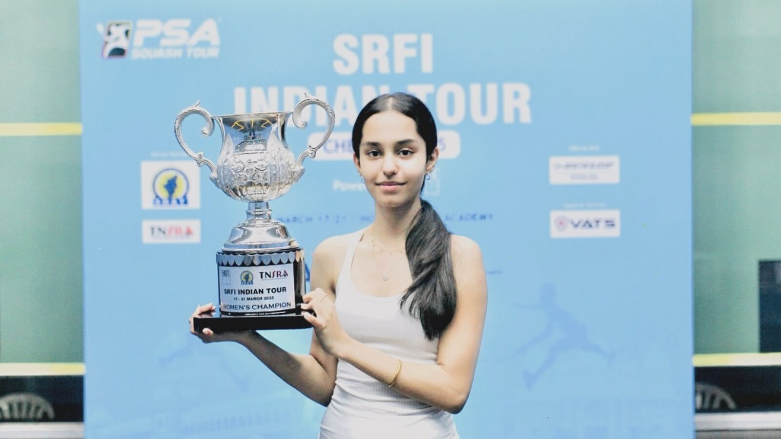 Anahat Singh Wins PSA Young Player of Season Award