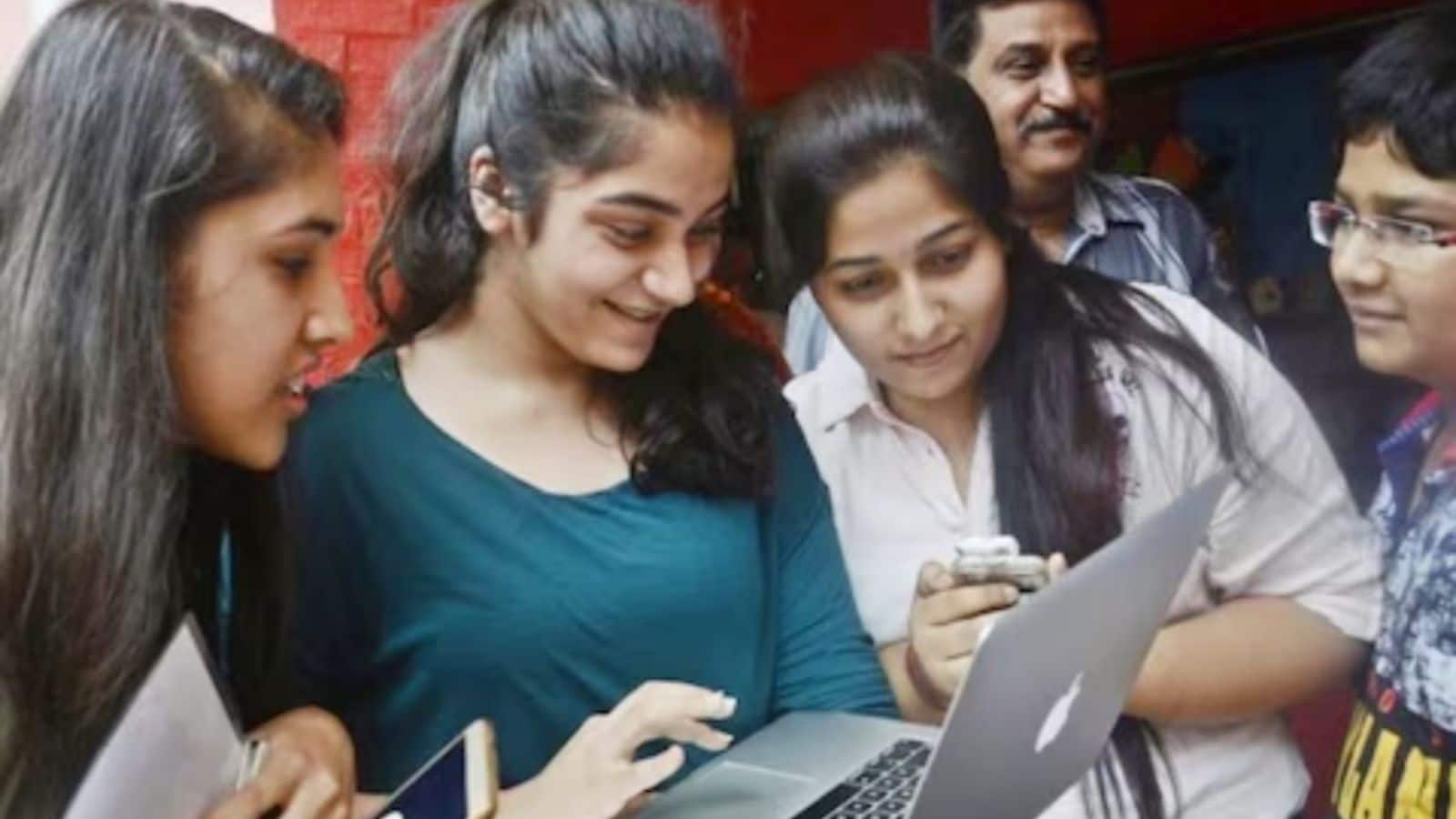 While choosing a course, it’s essential to consider your interests, strengths, and career goals. Consulting a career counsellor can also provide valuable guidance to help make the right decision. (Representative Image) While choosing a course, it’s essential to consider your interests, strengths, and career goals. Consulting a career counsellor can also provide valuable guidance to help make the right decision. (Representative Image)