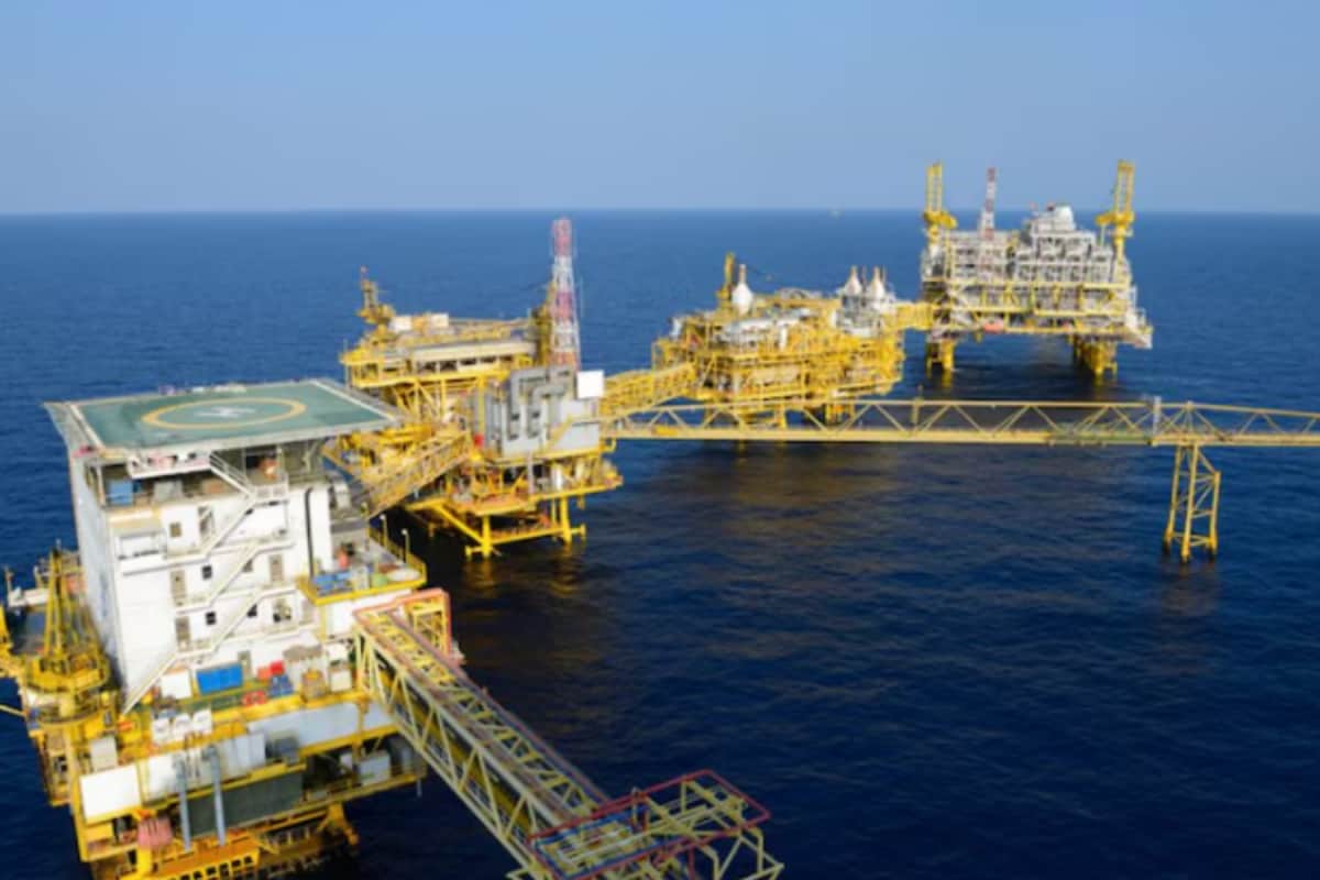 This Country, Not An Arab Nation, Tops The World In Crude Oil Production