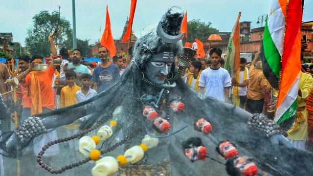 The Kanwar Yatra brings key regions of NCR, western Uttar Pradesh, Haridwar and Rishikesh in Uttarakhand to a near standstill due to the sheer scale of participation. (PTI File)