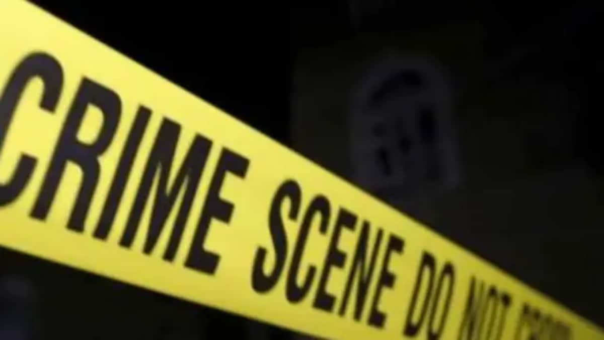 Caught on Camera: Chhattisgarh Man Stabs His Father 15 Times In 30 Seconds Caught on Camera: Chhattisgarh Man Stabs His Father 15 Times In 30 Seconds